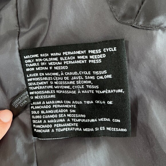 Guess Womens Down Puffer Jacket Medium M Grey Down Feather Filler Streetwear - Picture 10 of 15